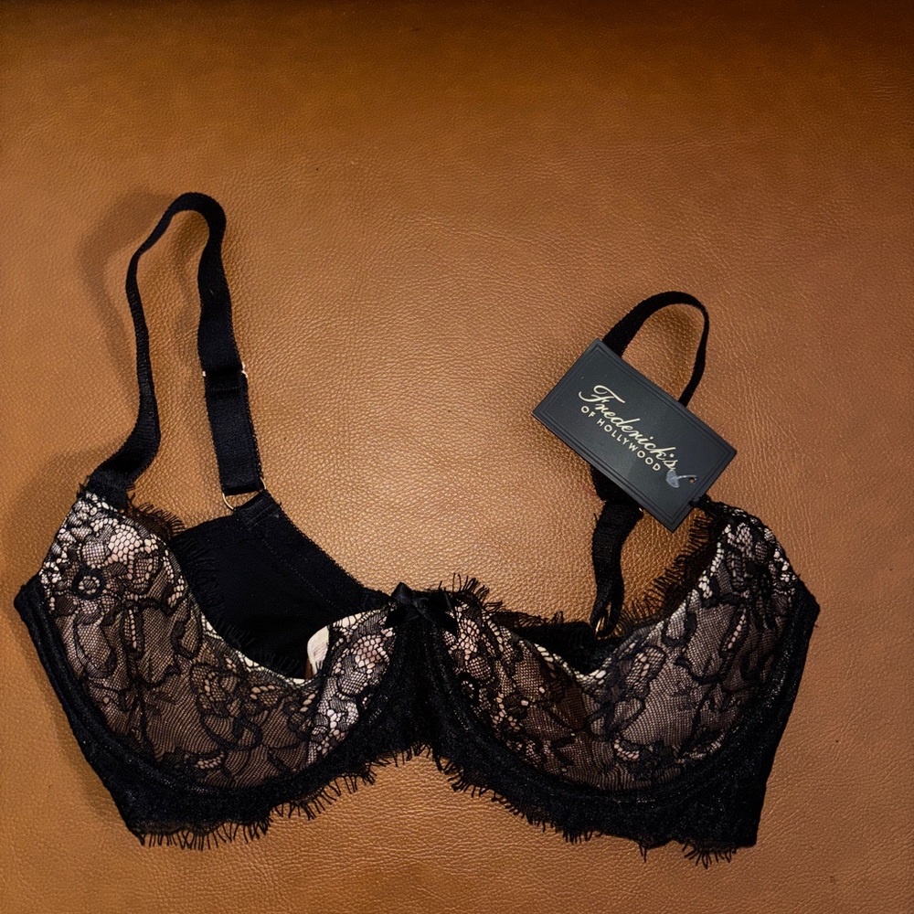 Frederick's of Hollywood Black Lace Underwire Bra